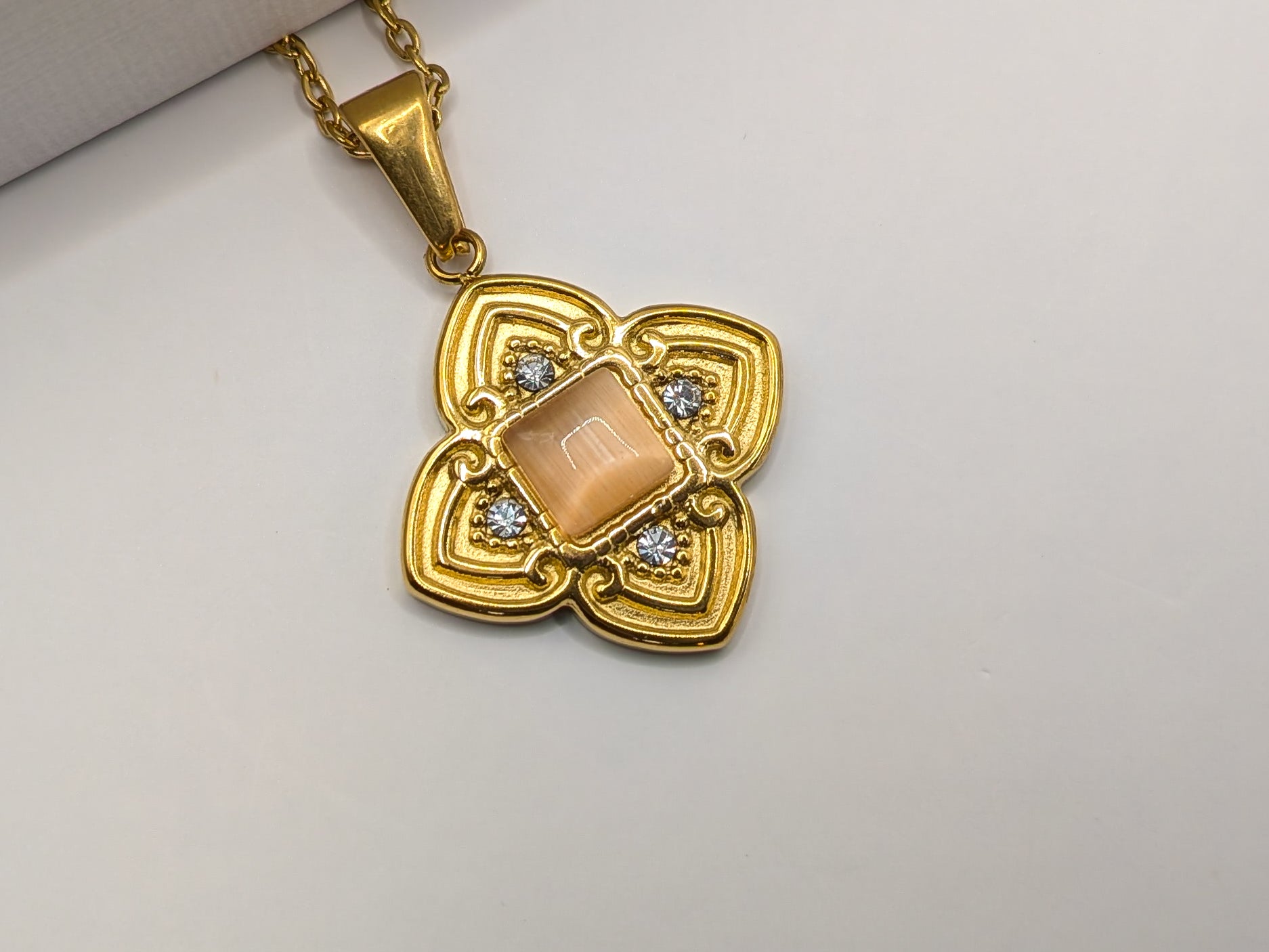 Collier Trèfle Porte-Bonheur - Ecrelya Bijoux