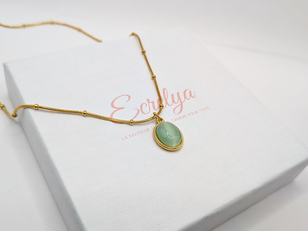 Collier doré Chrysobéryl œil-de-chat – Pendentif ovale - Ecrelya Bijoux