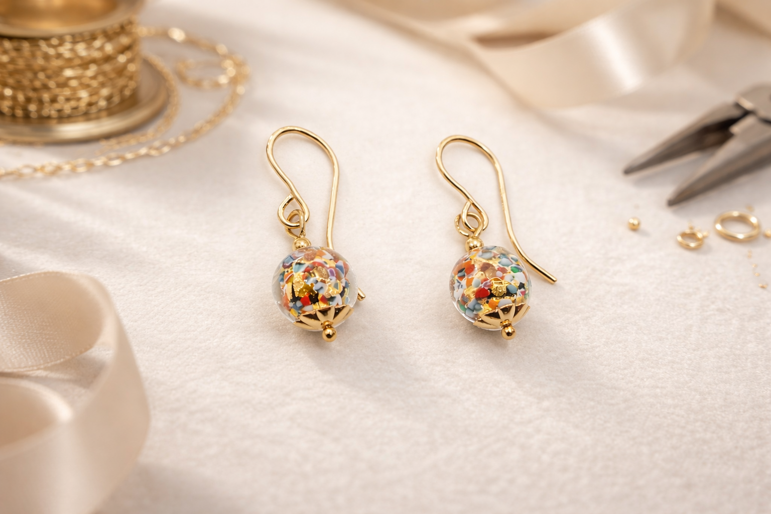 Boucle d'oreille crochet en or gold filled et verre de Murano - Ecrelya 